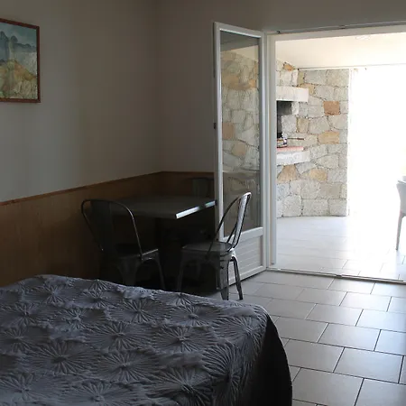 Apart Otel Les Pavillons Du Belvedere 4*