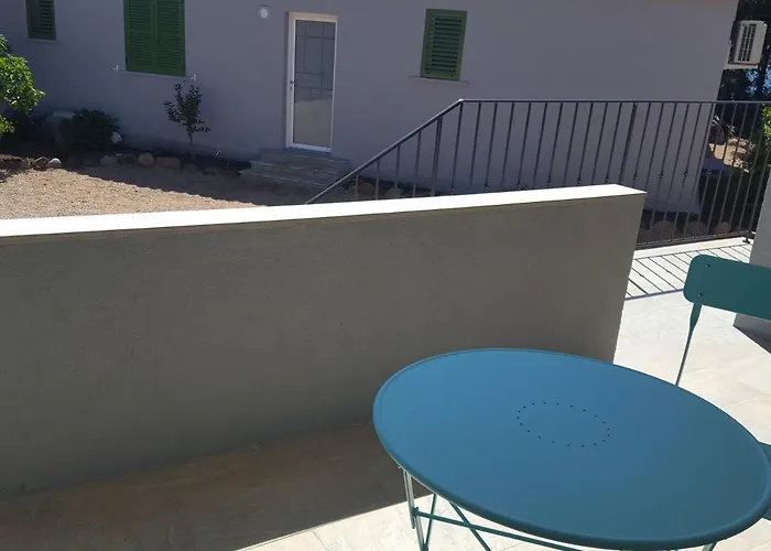 Les Pavillons Du Belvedere 4* Πόρτο Βέκιο